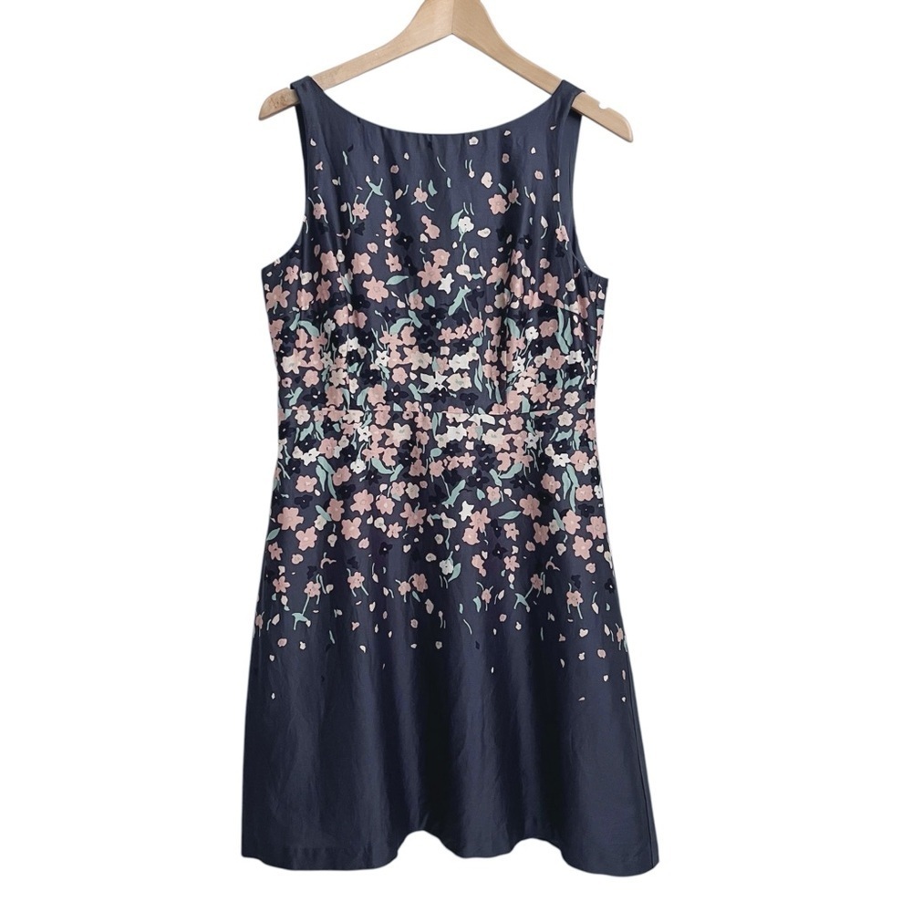 Loft Fit And Flair Blue Gray Floral Sleeveless Dress Above the Knee Size 8P - Picture 2 of 7